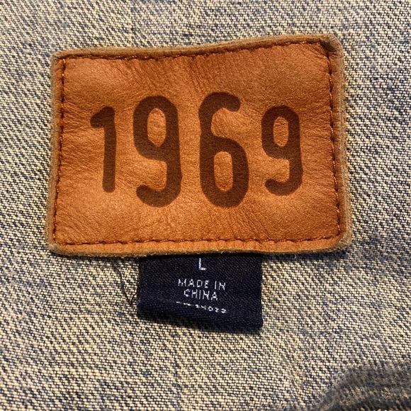 1969 Denim Jacket. Size Large. - Picture 4 of 6